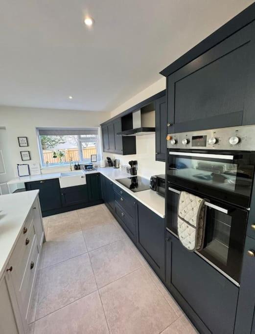 Stylish Apartment Near The Centre Of Harrogate Exterior foto